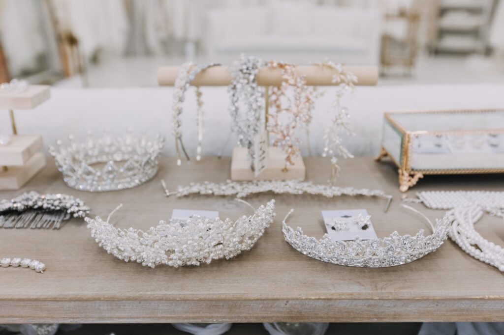 Bridal accessories & Wedding Veils